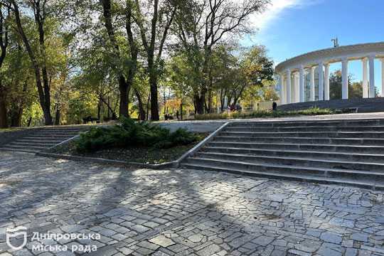 У центральному парку Днiпра усунули аварiйнiсть