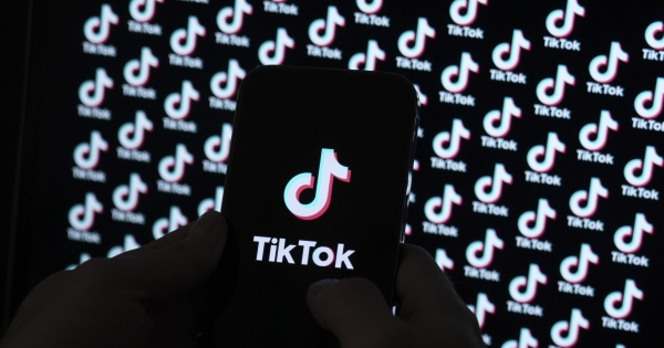 Байден не заборонить TikTok в США, залишаючи вирішення питання Трампу