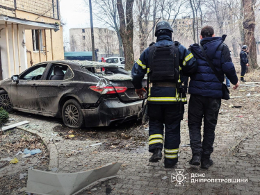 Ракетний удар по Кривому Рогу. Рятувальна операція завершена (фото, відео) /Фото 11