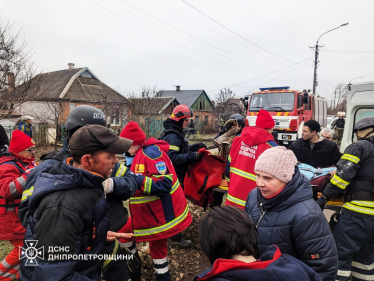 Ракетний удар по Кривому Рогу. Рятувальна операція завершена (фото, відео) /Фото 8