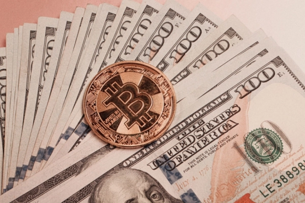 ШІ: Біткоїн — головний інвестиційний інструмент, фіат позаду 7