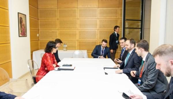 Відбудова: ЄС запустить fast-track фінансування для швидкого відновлення