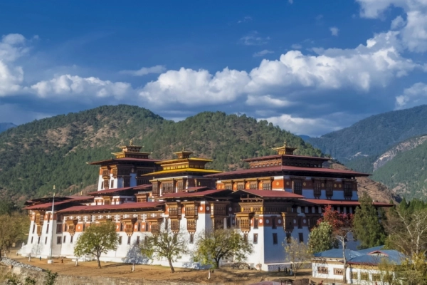 Бутан запускає крипто-візу для цифрових пілігримів за $2800 3