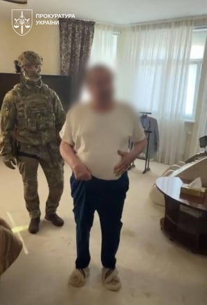 Обшуки в КНУКіМ: розтрата коштів під слідством 8