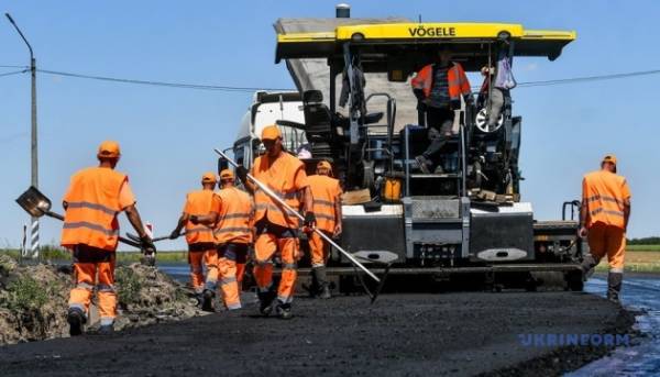 UA Finansy 30 Відбудова доріг: Харківщина отримала ₴300 мільйонів