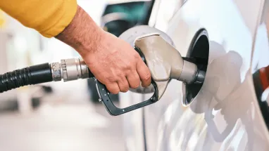 Власники яких авто отримують найбільше кешбеку на пальне