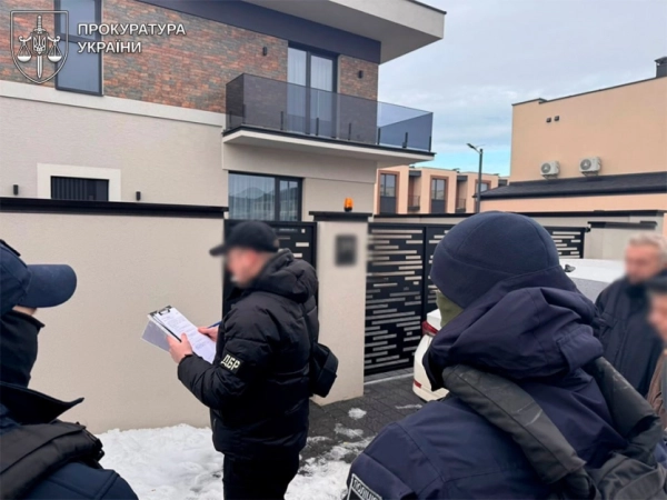 Україна: затримано злочинця, що відмивав $100 млн від кібератак через крипту 16