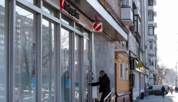 Бюджет, ВВП, допомога: економіка України тримається