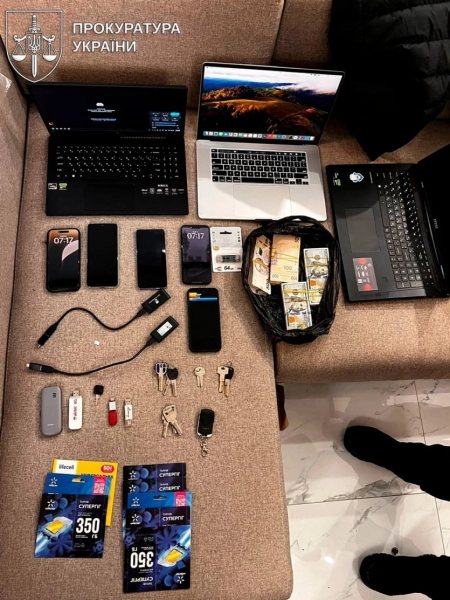 Україна: затримано злочинця, що відмивав $100 млн від кібератак через крипту 13