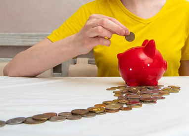 USD, EUR чи UAH: експерти назвали 3 оптимальні валюти для&hellip;