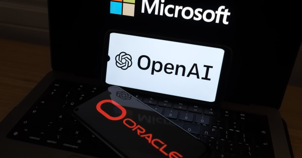 Фінансова аналітика: кошти ЄС, гривня та ШІ.