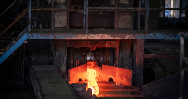 Промисловість України: спад у лютому на 2,6%