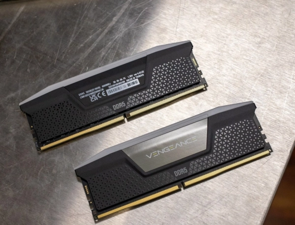 Corsair DDR5 використовує китайську DRAM