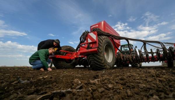 Відбудова агросектору: Миколаївщина отримає допомогу 2 Відбудова агросектору: Миколаївщина отримає допомогу 2