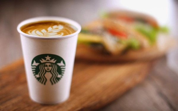UA Finansy 43 Starbucks відмовляється від ШІ: технології не вистачає для простих завдань