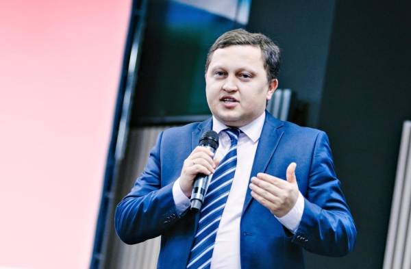 Бюджет, ВВП, допомога: підсумки року для України 12
