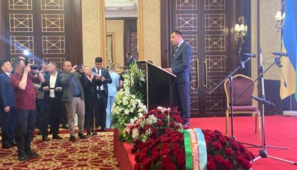 Азербайджан допомагатиме відбудові України