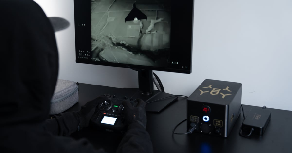 UA Finansy 15 Український комплекс керування дронами Hornet Vision Ctrl кодифіковано