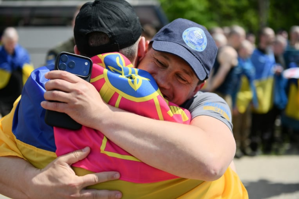 Обмін полоненими: Київ та Москва здійснили черговий обмін 15 Обмін полоненими: Київ та Москва здійснили черговий обмін 15