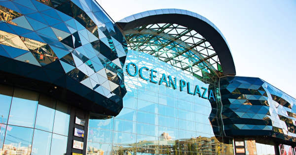 UA Finansy 17 Ocean Plaza: обшуки в ФДМУ та наслідки приватизації