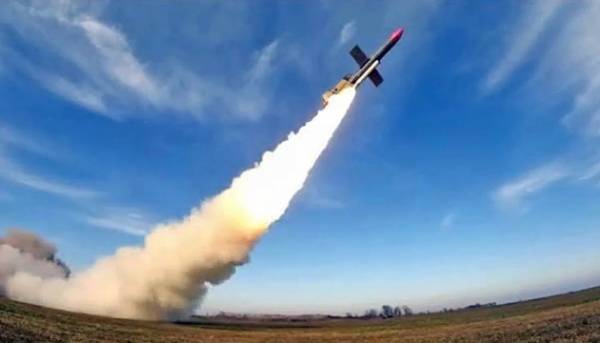 Бюджет України: дешевші ракети, допомога, ВВП