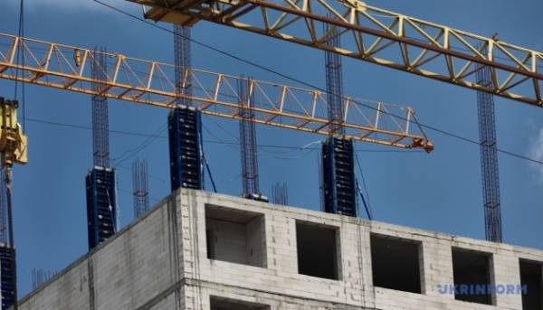 UA Finansy 30 Відновлення будівництва: Темпи житла повернулися до рівня 2021 року
