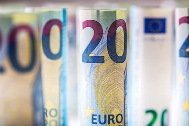 70% українців не вистачає на комфортне життя 11