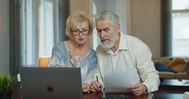 UA Finansy 37 Пенсії: жінки отримують на 30% менше чоловіків