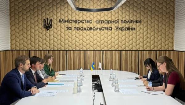 Бюджет, ВВП, допомога: Україна чекає на імпорт