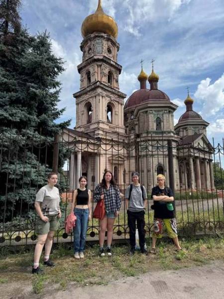Студенти відновлюють вітражі органної зали Дніпра 9 Студенти відновлюють вітражі органної зали Дніпра 9