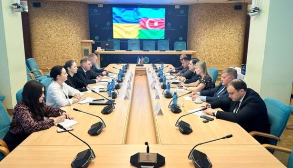 UA Finansy 28 Азербайджан ділитиметься досвідом відбудови з Україною