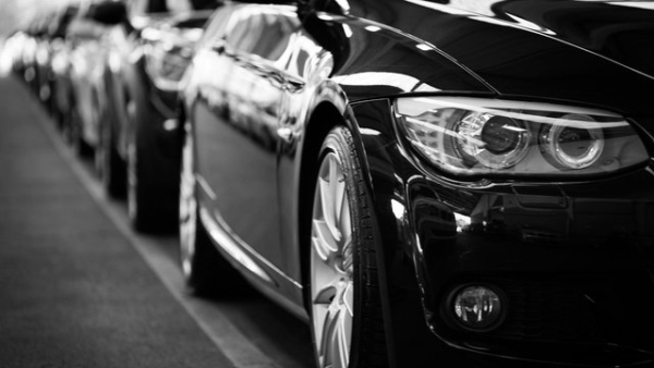Державне бюро розслідувань, Державне агентство з питань електронного урядування та Міністерство внутрішніх справ інтегрували свої бази даних з метою виведення з тіні ринку імпорту автомобілів. 9 Державне бюро розслідувань, Державне агентство з питань електронного урядування та Міністерство внутрішніх справ інтегрували свої бази даних з метою виведення з тіні ринку імпорту автомобілів. 9