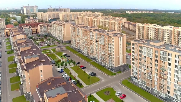 Житло неподалік від парку Феофанія