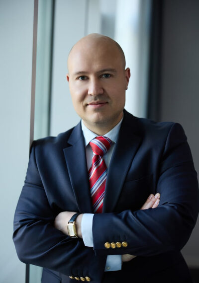Відбудова України: парадокс від POWERHOUSE та Охотнікова