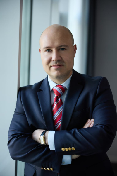 Відбудова України: парадокс від POWERHOUSE та Охотнікова
