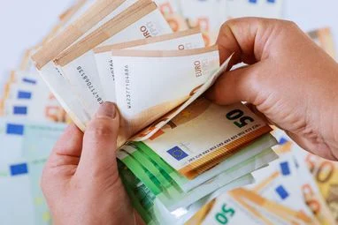 Зарплати в Європі: де українцям платять на 30% більше