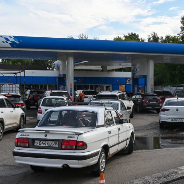 Росія купує бензин з Індії на тлі дефіциту