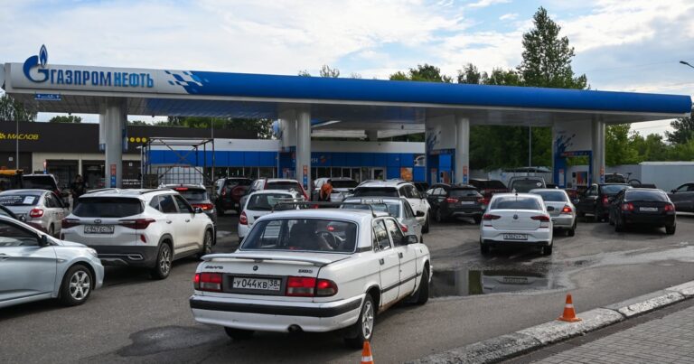 Росія купує бензин з Індії на тлі дефіциту 3