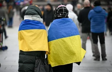 3 країни: де українці можуть втратити житло та виплати