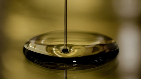 АМКУ радить уряду переглянути податковий тягар на ринку нафтопродуктів під час кризи