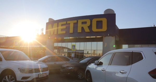 Атака РФ пошкодила запаси «Metro Україна»: мережа перебудовує логістику