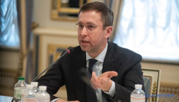 Бюджет, ВВП, допомога: Україна шукає нові логістичні рішення
