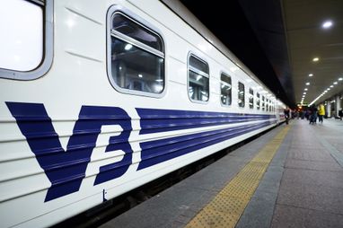 UA Finansy 61 Військовим: 50% місць у потягах зарезервовано