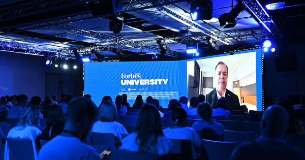 Forbes University: ШІ та бізнес трансформують освіту
