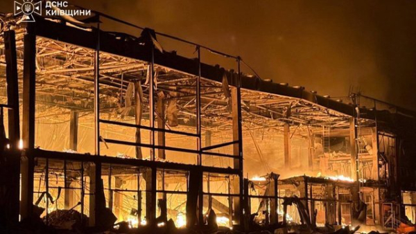 Російські сили знищили магазини “Епіцентр”, аптеки, Rozetka під Києвом, а раніше – “Біосферу”, “Ласунку” та Millennium у Дніпрі.