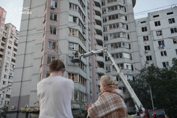 Київ: обстріл балістикою, жертви, руйнування інфраструктури 12 Київ: обстріл балістикою, жертви, руйнування інфраструктури 12