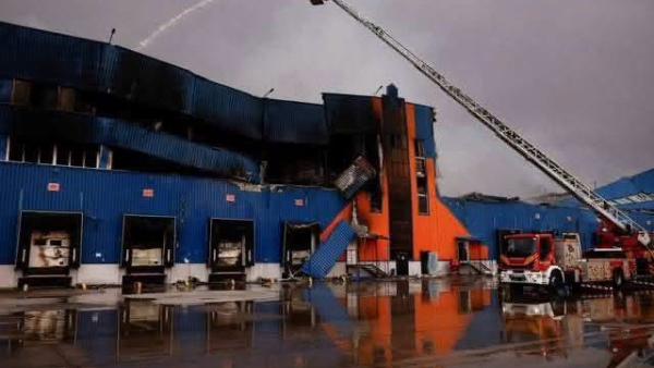 Компанія Rozetka заявила, що російські війська зруйнували їхній логістичний центр у Броварах, завдавши збитків на мільярди гривень.