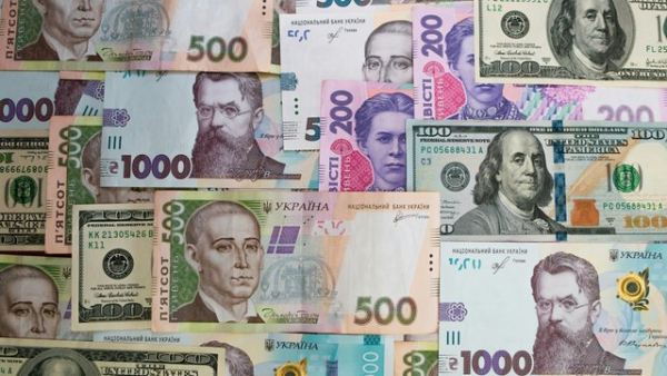 UA Finansy 16 31 серпня “Слуга народу” розгляне нагальні законопроєкти для закриття прогалин у державному бюджеті, повідомила…