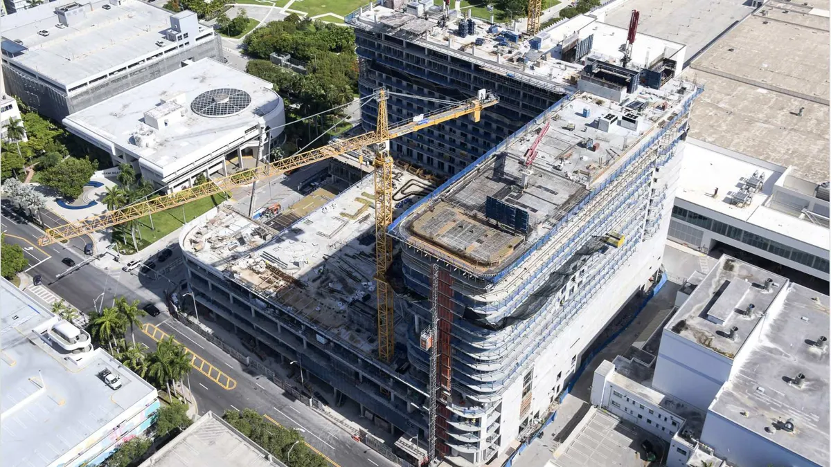 Balfour Beatty призначив нового стратега: 2 ключові зміни 5