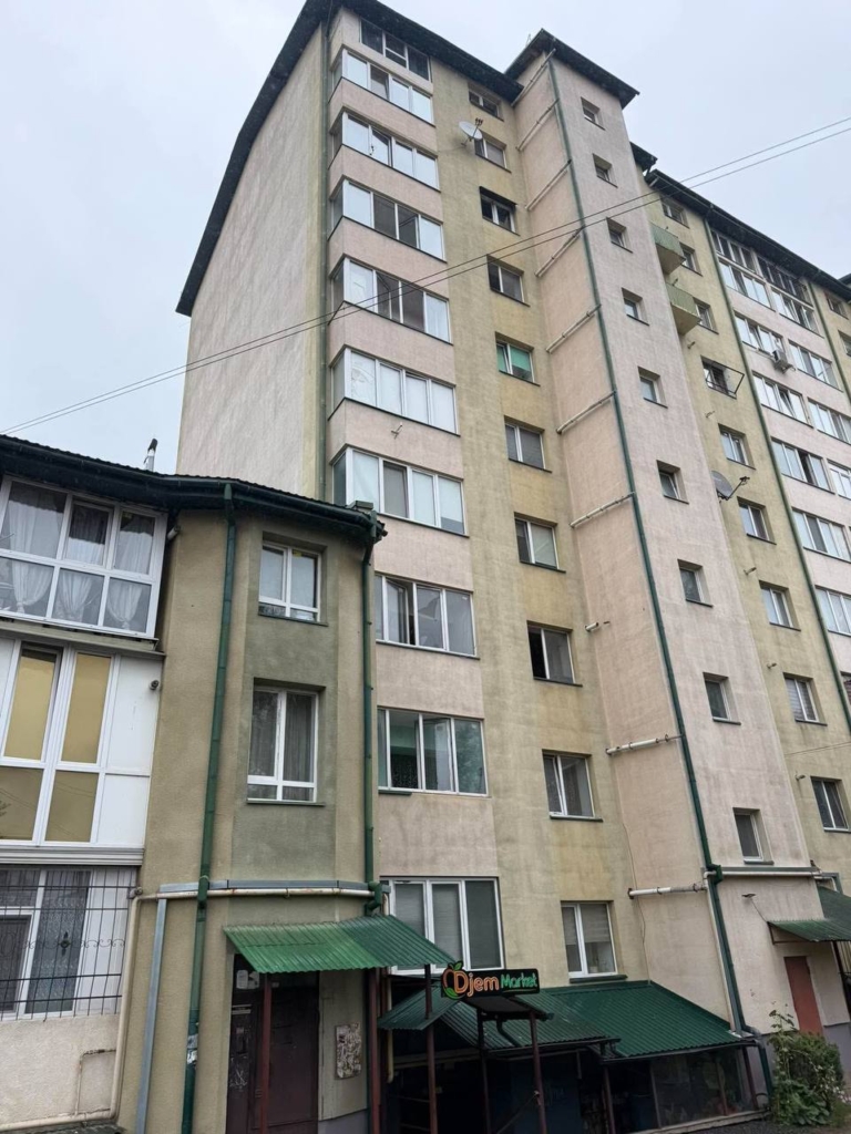 Франківськ: 3 вибухи, є постраждалі 2 Франківськ: 3 вибухи, є постраждалі 2